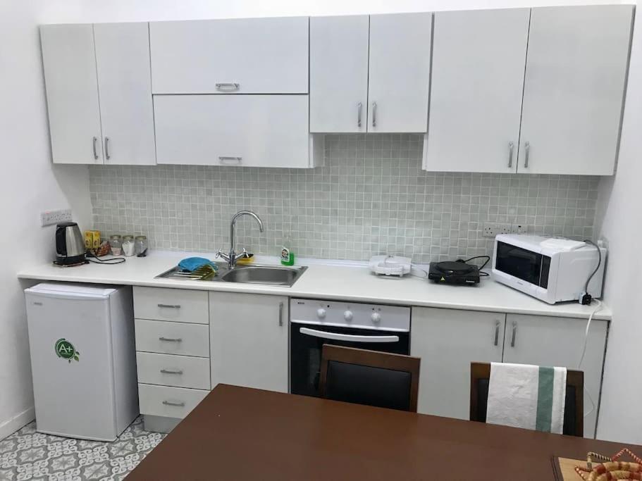 Templar Guesthouse Фамагуста Екстер'єр фото
